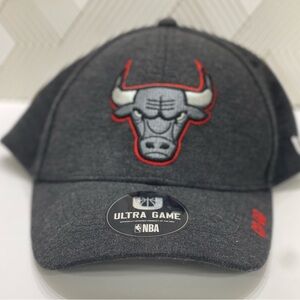 NBA‎ Chicago Bulls Ultra Game Hat / Cap Black Flatbill Snapback NWT A1